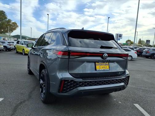 2025 Volkswagen Tiguan 2.0T SE R-Line Black 4MOTION