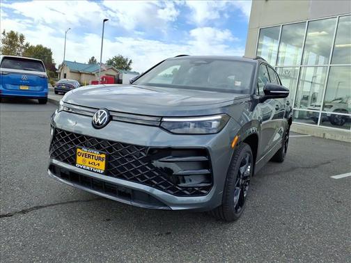 2025 Volkswagen Tiguan 2.0T SE R-Line Black 4MOTION