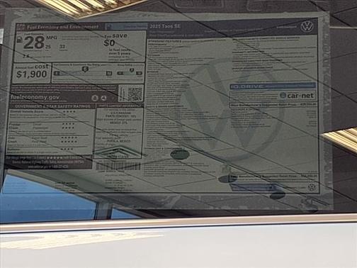 2025 Volkswagen Taos 1.5T SE