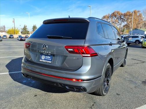 2022 Volkswagen Tiguan 2.0T SE R-Line Black 4MOTION