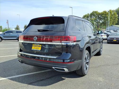 2026 Volkswagen Atlas 2.0T SE