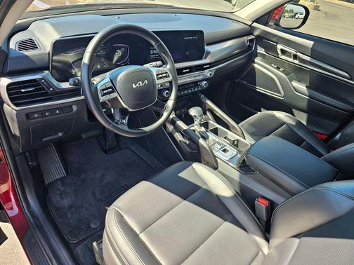 Dawning Red 2024 Kia Telluride S