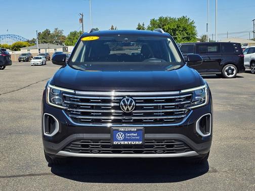 Deep Black Pearl 2025 Volkswagen Atlas 2.0T SEL