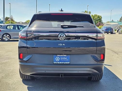 Deep Black Pearl 2023 Volkswagen ID.4 AWD Pro S