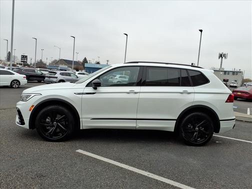2024 Volkswagen Tiguan 2.0T SE R-Line Black 4MOTION