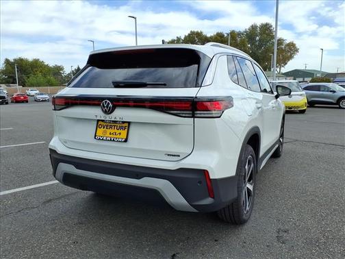 2025 Volkswagen Tiguan 2.0T SE 4MOTION