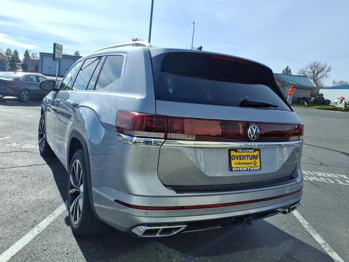 Silver Mist Metallic 2026 Volkswagen Atlas 2.0T SEL Premium R-Line 4MOTION