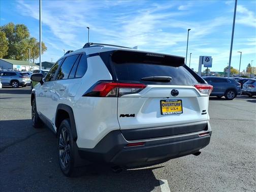 2023 Toyota RAV4 Hybrid XLE Premium
