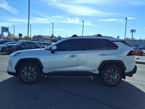 2023 Toyota RAV4 Hybrid XLE Premium