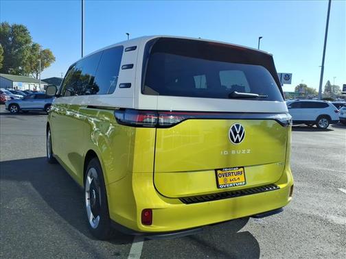 2025 Volkswagen ID. Buzz Pro S Plus with 4MOTION
