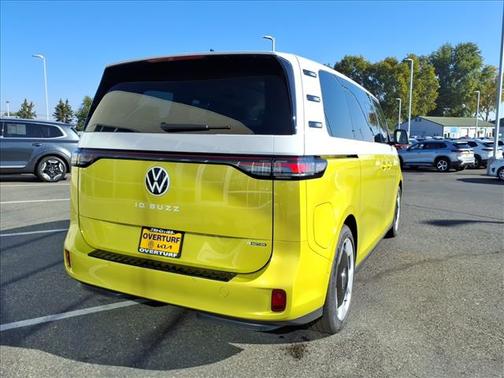 2025 Volkswagen ID. Buzz Pro S Plus with 4MOTION
