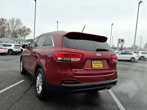 2016 Kia Sorento LX