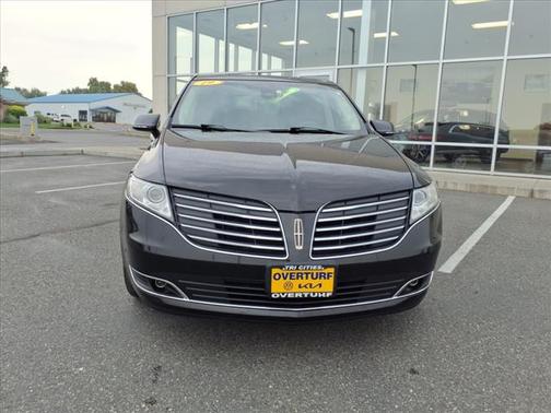 2019 Lincoln MKT Reserve