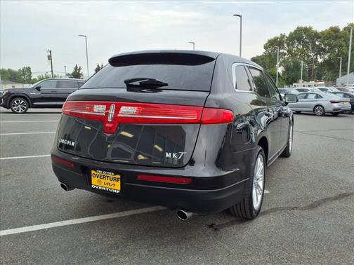 2019 Lincoln MKT Reserve