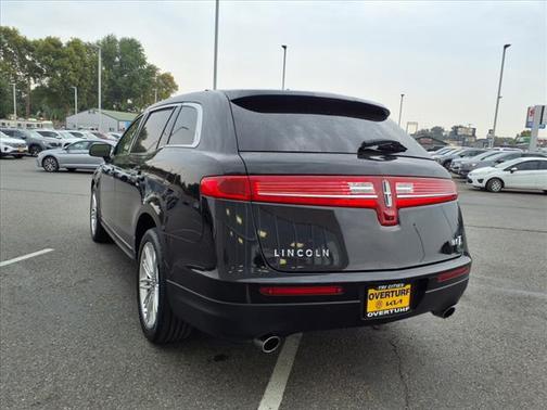 2019 Lincoln MKT Reserve