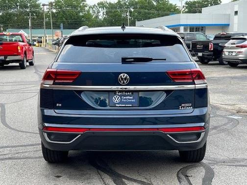 2022 Volkswagen Atlas Cross Sport 2.0T SE w/Technology