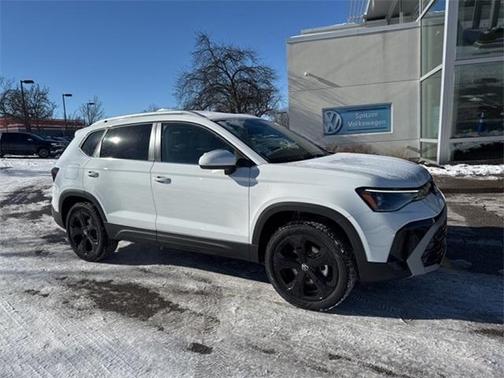 2025 Volkswagen Taos 1.5T SEL