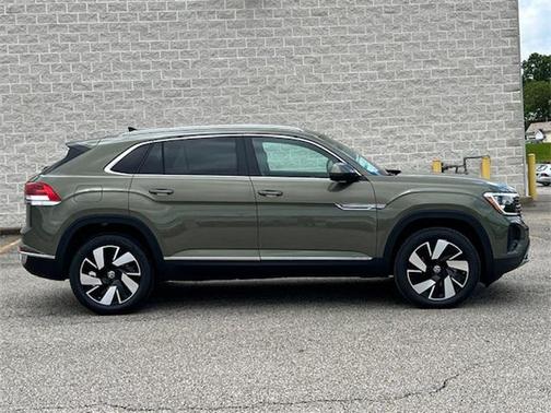 2025 Volkswagen Atlas Cross Sport 2.0T SEL