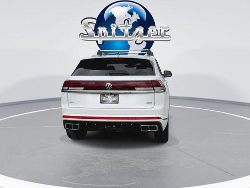 Opal White Pearl 2026 Volkswagen Atlas Cross Sport 2.0T SEL Premium R-Line
