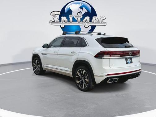 Opal White Pearl 2026 Volkswagen Atlas Cross Sport 2.0T SEL Premium R-Line