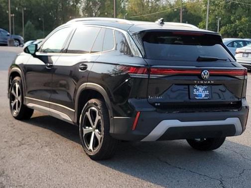 2025 Volkswagen Tiguan 2.0T SE