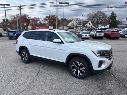 2026 Volkswagen Atlas 2.0T SE