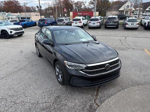 2023 Volkswagen Jetta 1.5T SE