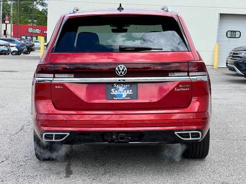 2025 Volkswagen Atlas 2.0T SEL Premium R-Line
