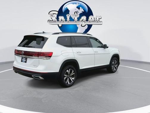 2026 Volkswagen Atlas 2.0T SE