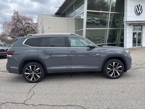2025 Volkswagen Atlas 2.0T SEL Premium R-Line