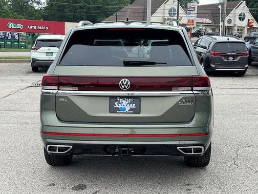 2025 Volkswagen Atlas 2.0T SEL Premium R-Line