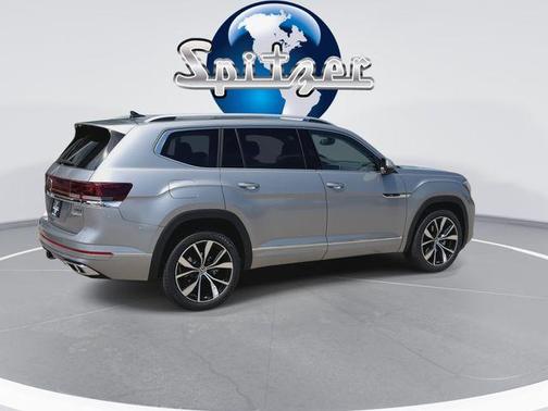 Silver Mist 2026 Volkswagen Atlas 2.0T SEL Premium R-Line