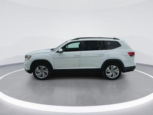2023 Volkswagen Atlas 3.6L SE w/Technology