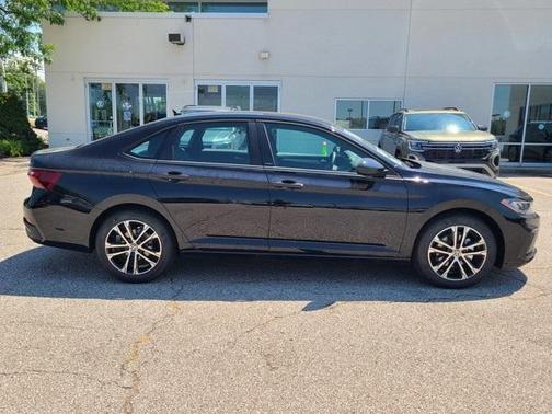 2025 Volkswagen Jetta 1.5T Sport