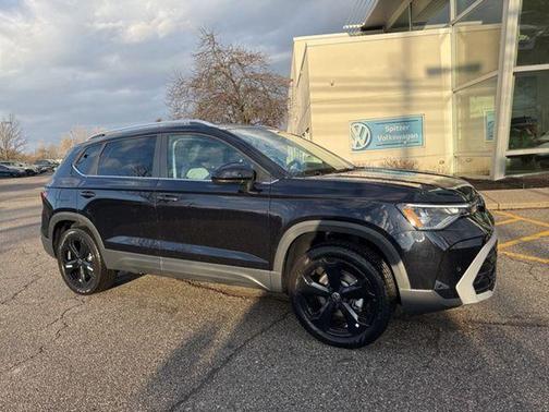 2025 Volkswagen Taos 1.5T SEL