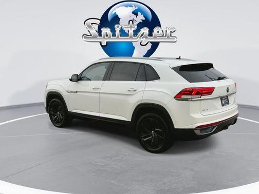 2022 Volkswagen Atlas Cross Sport 3.6L V6 SE w/Technology