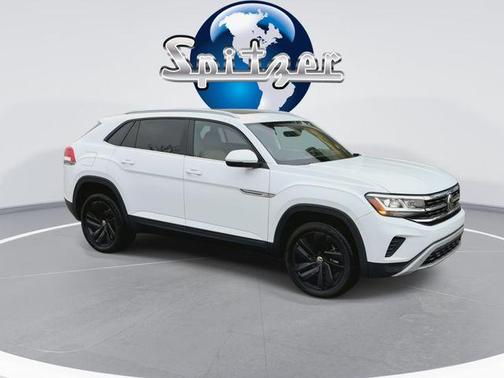 2022 Volkswagen Atlas Cross Sport 3.6L V6 SE w/Technology