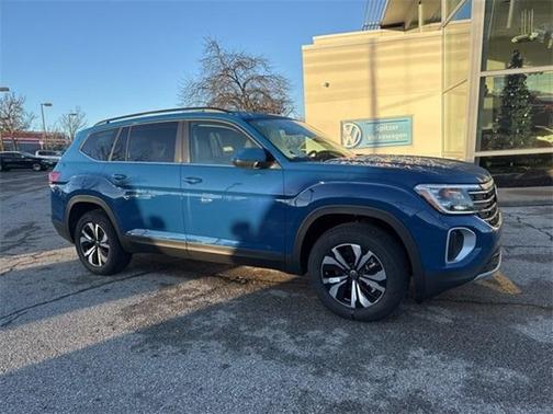 2025 Volkswagen Atlas 2.0T SE