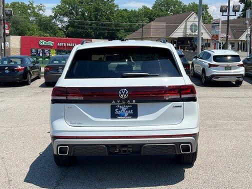 2026 Volkswagen Atlas PEAK EDITION