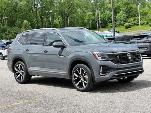 2025 Volkswagen Atlas 2.0T SEL Premium R-Line