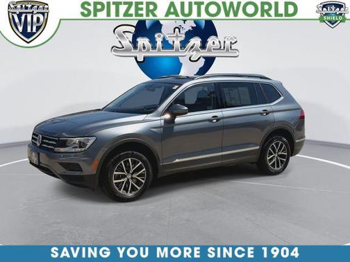 Platinum Gray Metallic 2020 Volkswagen Tiguan 2.0T SE