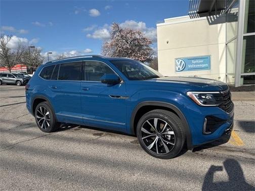 2025 Volkswagen Atlas 2.0T SEL Premium R-Line
