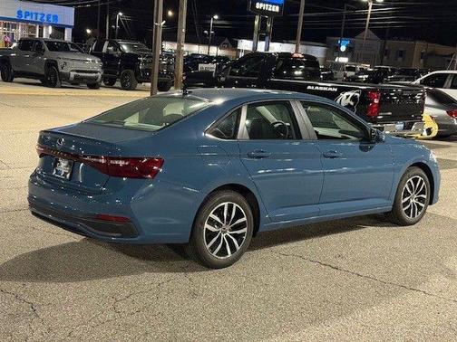 2026 Volkswagen Jetta 1.5T SE