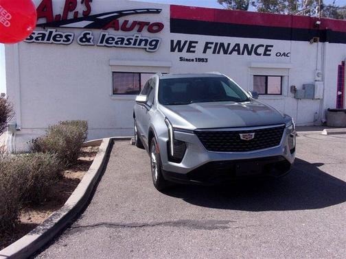 2025 Cadillac XT4 Premium Luxury