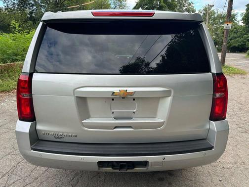 2018 Chevrolet Suburban LT