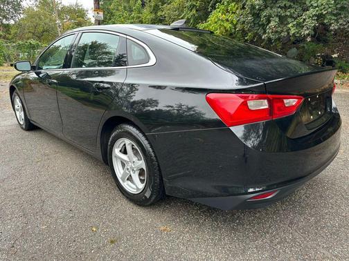 2017 Chevrolet Malibu 1LS