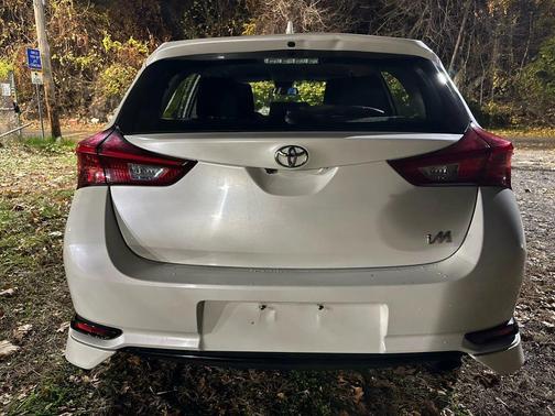 2017 Toyota Corolla iM Base