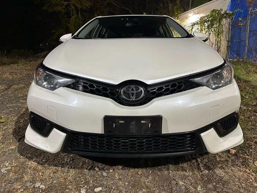 2017 Toyota Corolla iM Base