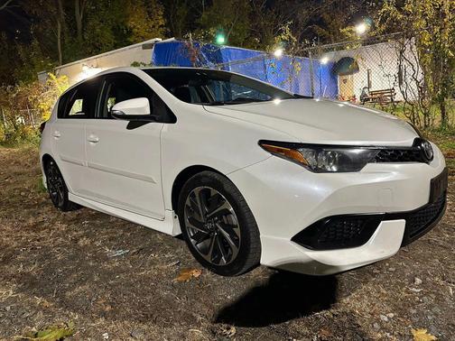 2017 Toyota Corolla iM Base