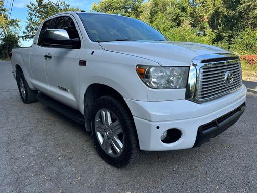 2010 Toyota Tundra Grade